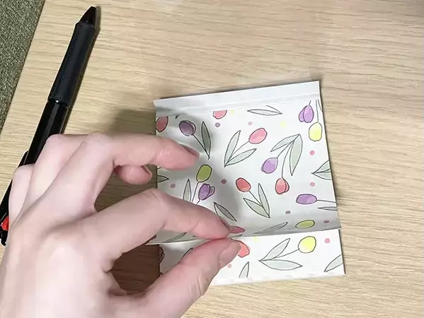 もう『ボールペンはどこ？』と探さない　付箋に一工夫するだけの簡単な裏技