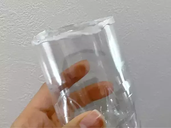 500mlペットボトルをカットして？　100均ファスナーを取り付けるDIY【手順】