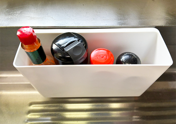 【ダイソー】飾り気のない白いボックス　日常の悩みを解決する驚きの『使い方』が…？