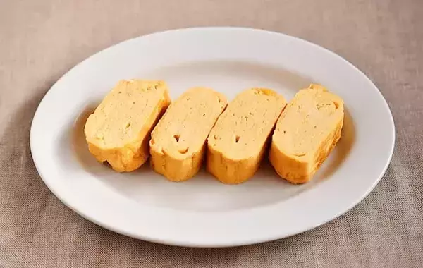 玉子焼きをふっくらさせるには？　節約食材を入れるだけで「栄養もアップ」「かさまし成功」
