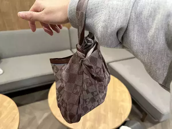 「レジ袋、買うの待った！」　エコバッグを忘れた時のライフハックが目からウロコ