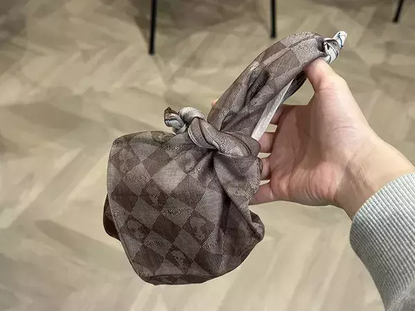 「レジ袋、買うの待った！」　エコバッグを忘れた時のライフハックが目からウロコ