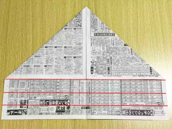 「絶対に覚えておきたい」　新聞紙1枚で完成する『即席皿』の作り方15ステップ