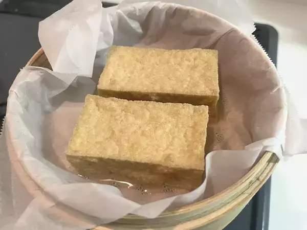 いつもの厚揚げ、こんなに変わる？　ひと口で「もう焼くのやめる！」