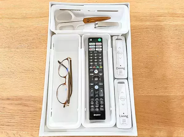 100均グッズ、プロはこう活用中！　伸び縮みする「トレー」の思わぬ活用法