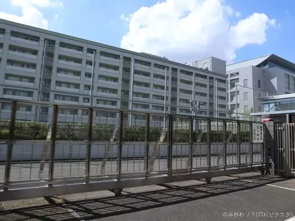 「全部外せと言われたので…」　警察学校の新入生がとった「行動」に思わずツッコミ