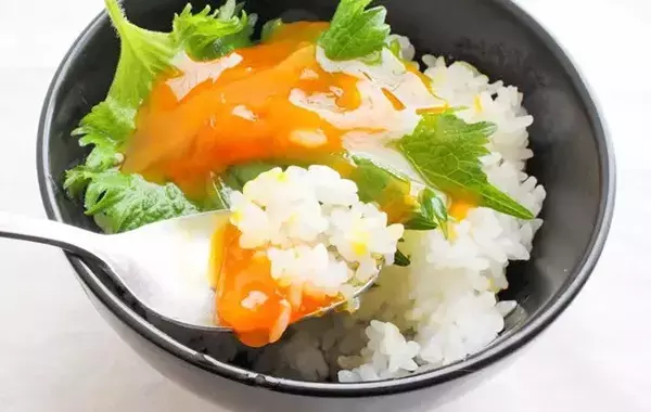 仕込み時間5分！　調味料だけでスーパーの卵が高級なおつまみに「これはハマる」