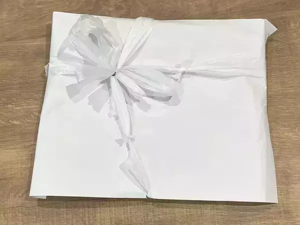 ビニール袋を『紐』に　雑誌や本を捨てる時に便利な代用方法に挑戦