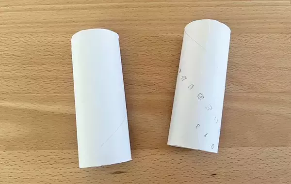 捨てるはずの『トイレットペーパーの芯』を再利用！　0円で作れるスニーカー用消臭剤