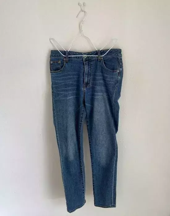 針金ハンガーを『上方向』に曲げると？　意外な活用術に「もっと早く知りたかった」