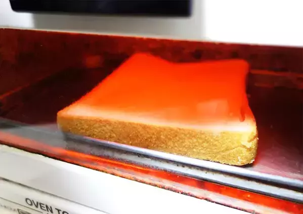 塗って焼くだけでOK！　『業スー』おすすめの食パンアレンジに、子供が「おかわり！」