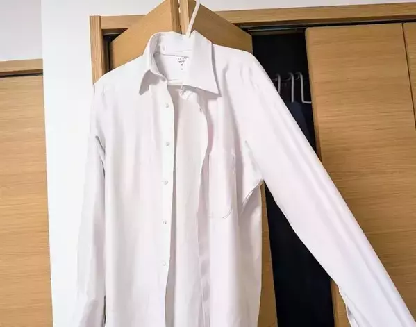 スマホの両端に輪ゴムを巻くと？　スマホの裏技に「もっと早く知りたかった」