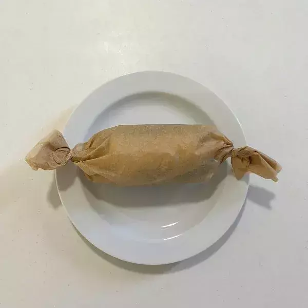 豚肉を挟んだナスにチーズをのせて…　完成したモノに「子供が爆食い」「今晩コレ」