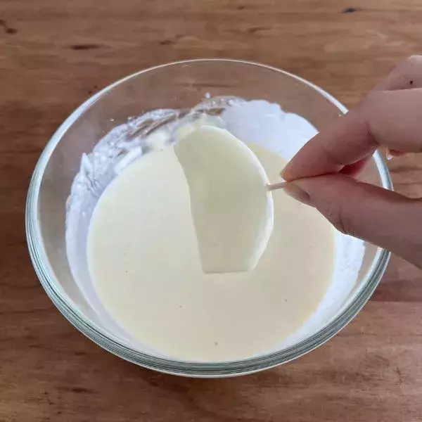 つまようじを刺してから『タマネギ』を切ると？　画期的な裏技に「この発想はなかった」