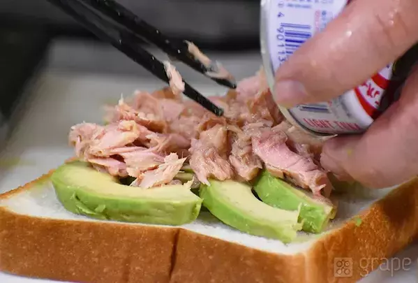 【マネしたい】材料3つで虜になるトースト完成！　天野ひろゆきの悪魔的アレンジがこちら