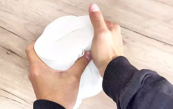 ジッパー袋に入れると…　トイレットペーパーの活用法に「心強い」「簡単すぎた」