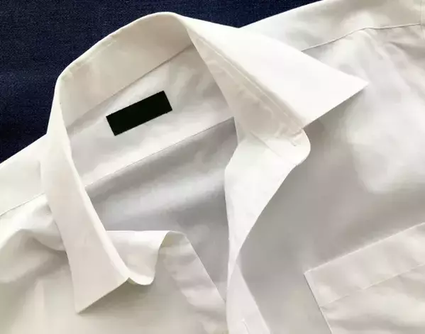 「漂白剤を何度かけても落ちない」　ワイシャツ黄ばみを消す方法【洗濯テク4選】