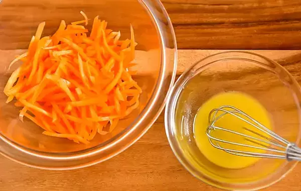 皮は剥きません！　生がおいしい「簡単ニンジンサラダ」【管理栄養士の春レシピ】