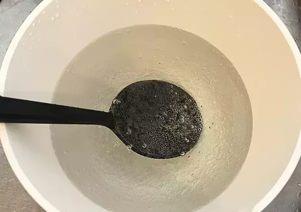 買い替える前に見て！　ベタつく『シリコングッズ』を45分で復活させたワザ