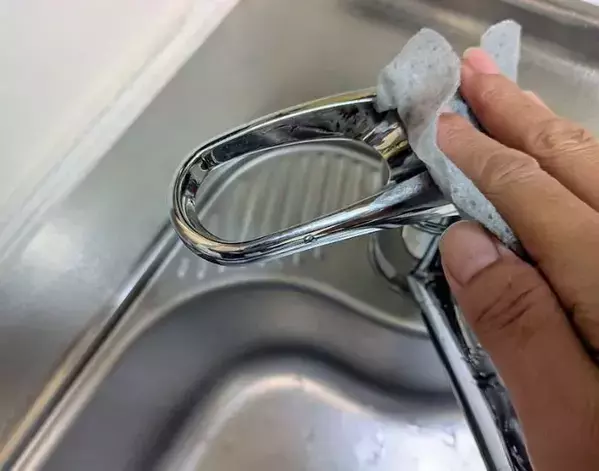 無印良品『汚れ用掃除シート』が超万能！　活用法に「家中役立つ！」「恐れ入った」