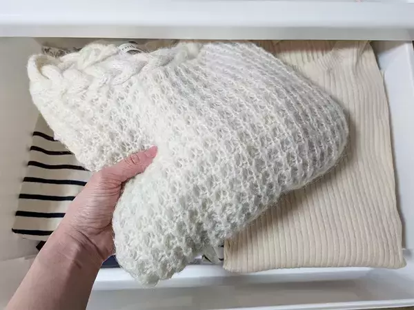 「冬服をしまう前にやって」　洗濯のプロが教える！来年もきれいに着るコツ