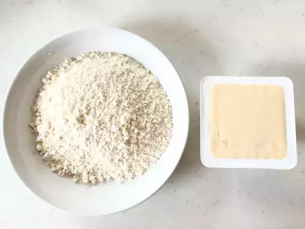 「材料これだけ？」「簡単すぎる」　豆腐とホットケーキミックスを混ぜるだけの、ふわふわパン