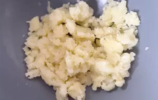 ポテトサラダに「2本」入れてみて！　節約レシピに「ハムよりいいかも」と夫がハマった