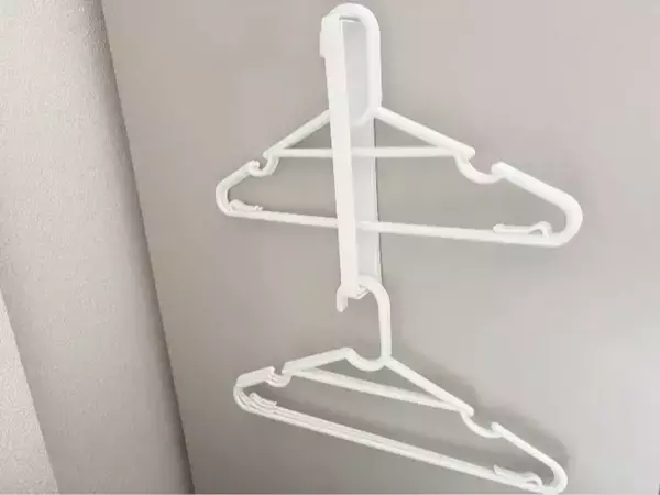 100均の『タオルバー』が使える！　意外な活用法を試してみた【3選】