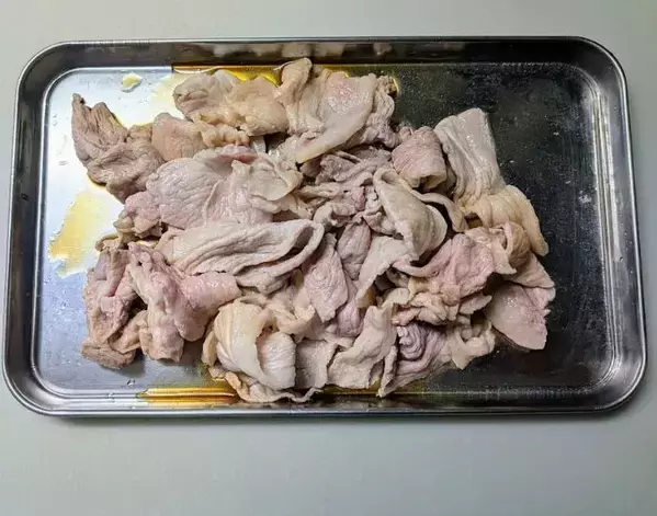 豚こま肉をお湯にくぐらせると？　まさかの裏技に「もっと早く知りたかった」「絶対やる」