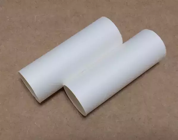 捨てるなんてもったいない！　トイレットペーパーの芯の活用法に「目からウロコ」【再利用アイディア4選】