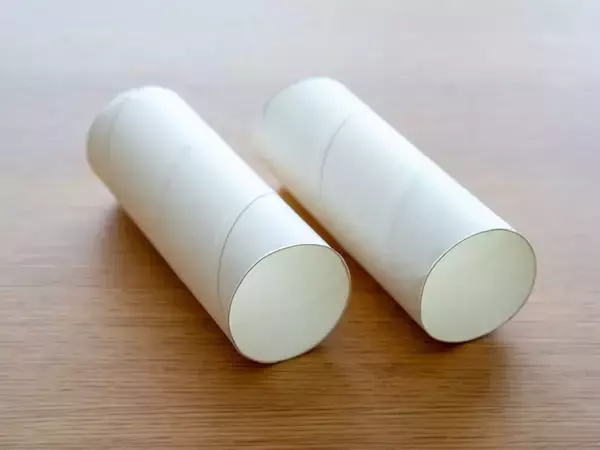 捨てるなんてもったいない！　トイレットペーパーの芯の活用法に「目からウロコ」【再利用アイディア4選】