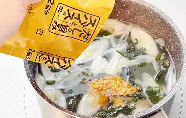 見た目は味噌汁のカレー？　ご飯にかけたら「家族のおかわりコールが止まらない」