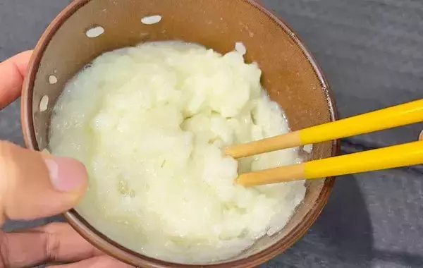 全卵混ぜないで！　いつもと違う卵かけご飯に「明日も食べたい」