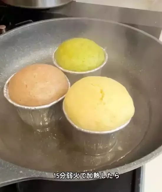フライパンで15分蒸すだけ　スーパーカップで作るおやつに「手軽でいい」