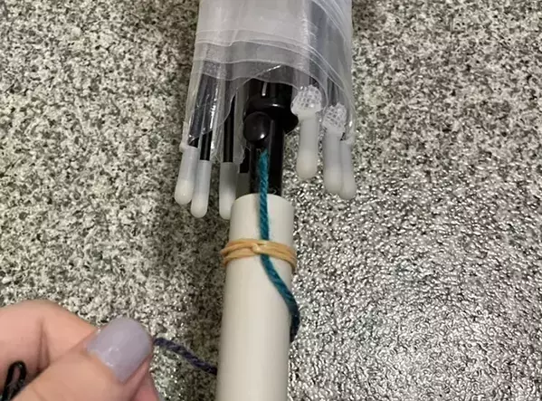 取り違え防止　家にある『毛糸』を傘の持ち手に巻くだけの簡単リメイク