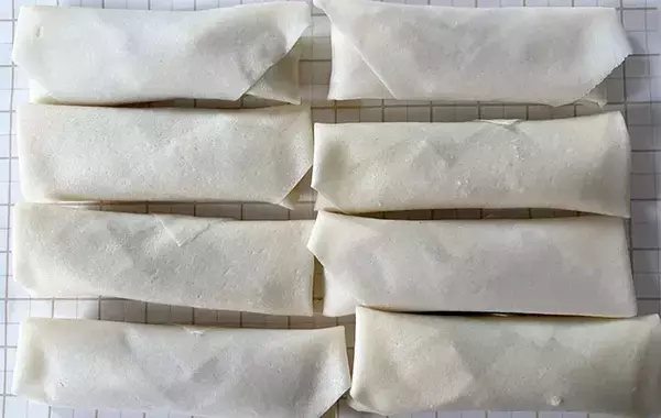 義母が「なんで冷めてるのにパリパリなの？」　 お弁当の春巻きがおいしくなる裏ワザ