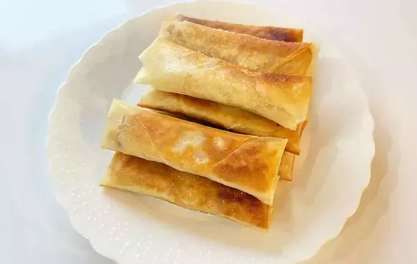 義母が「なんで冷めてるのにパリパリなの？」　 お弁当の春巻きがおいしくなる裏ワザ