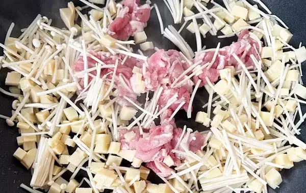 義母が「なんで冷めてるのにパリパリなの？」　 お弁当の春巻きがおいしくなる裏ワザ