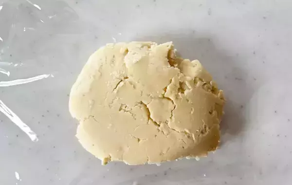 【作業時間10分】ホットケーキミックスと油を混ぜて焼くと…　できたおやつが「簡単すぎた！」