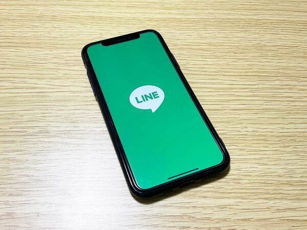 LINEのスクショはアプリ内で撮れる！　スマホ自体の機能を使わない方法に「知れてよかった」