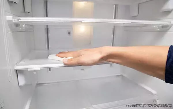 ドアポケットにべったり…　垂れた「醤油の輪っか」を取るコツをダスキンに聞いた