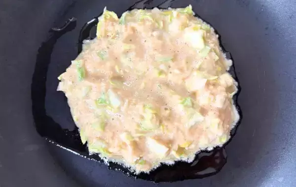 中学生息子が4枚ペロリ　お好み焼きに入れた具材に「初めて使った」「やみつきになる」