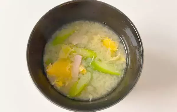 【春に食べたい】味噌汁の味変、入れた3つの具材が？「相性抜群」「作ってみたい」
