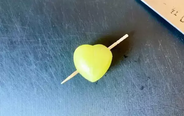 シャインマスカットがハートに！？パーティーで映える簡単アイデア