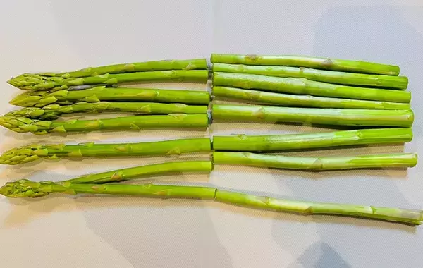 【調理時間15分】アスパラとチーズがこんがり！　“簡単おかず”のレシピ