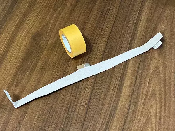 ラップの刃をテープにつけたら？　5分でスパっと切れるカッターに様変わり！【活用術】