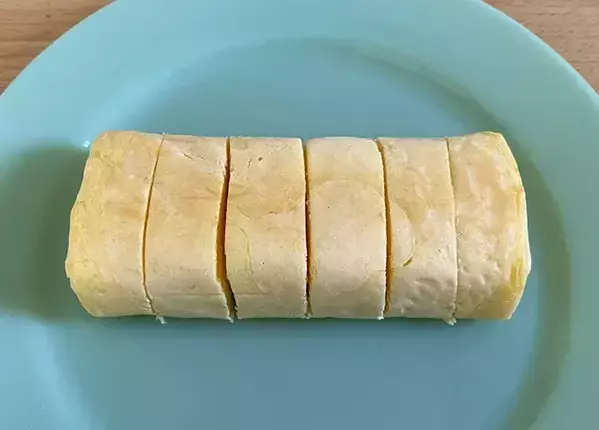 ホットケーキミックスを『玉子焼き器』で焼いたら…　できたおやつに「お弁当にぴったり！」