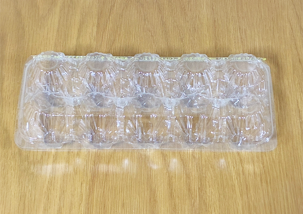 もう捨てない！　空になった『プラ製の卵パック』を収納で使う活用術に「とても便利！」