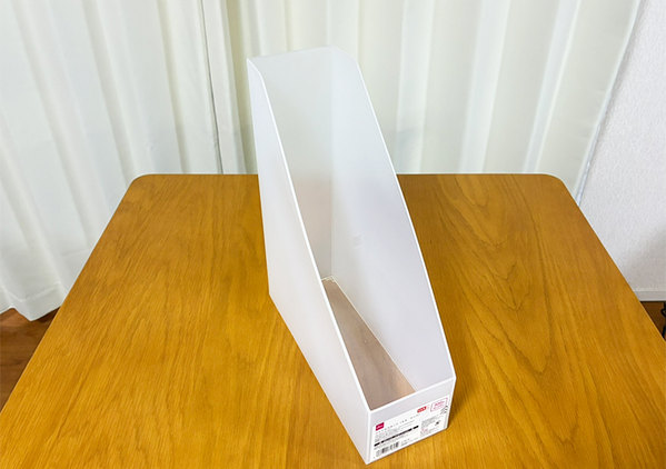 キッチン棚がスッキリ片づいた！　『4つのブックエンド』を組み合わせて使う収納術がこちら