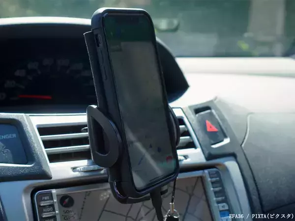 運転中の着信、スピーカーなら出てもいい？　元警察官に聞いた違反の条件